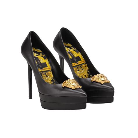 fake versace womens shoes|fashion sneaker women versace shoes.